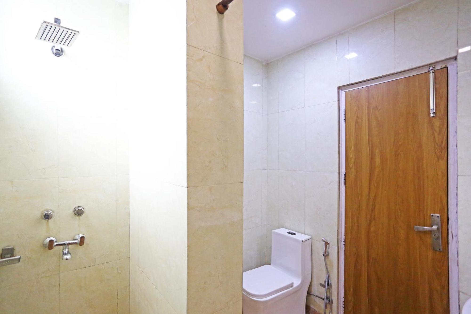 Hotel Samrat R Unit By Satwa New Delhi